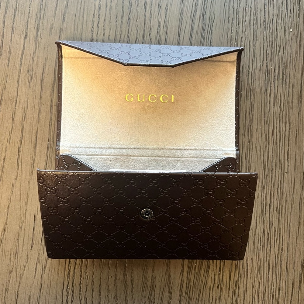 Gucci glasses case